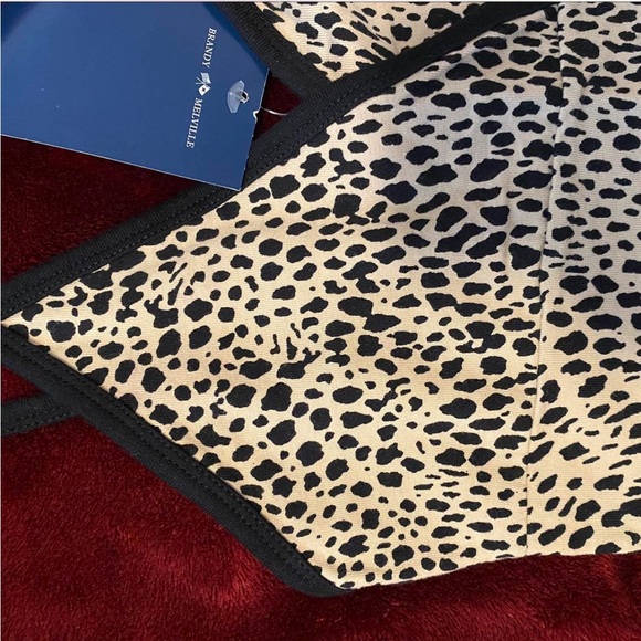 Brandy Melville NWT cheetah tank - Picture 2 of 2